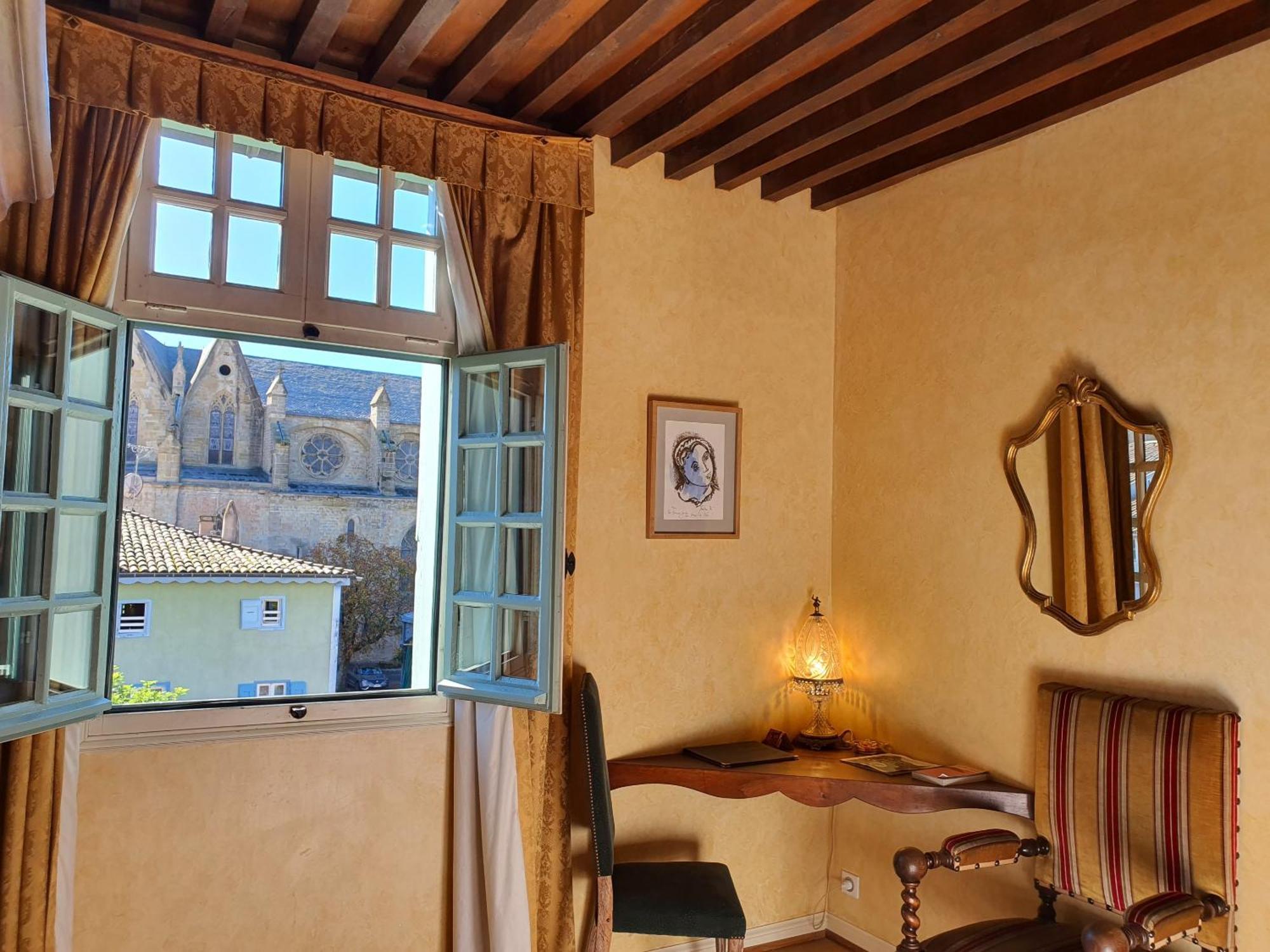 La Maison Des Consuls Mirepoix  Oda fotoğraf